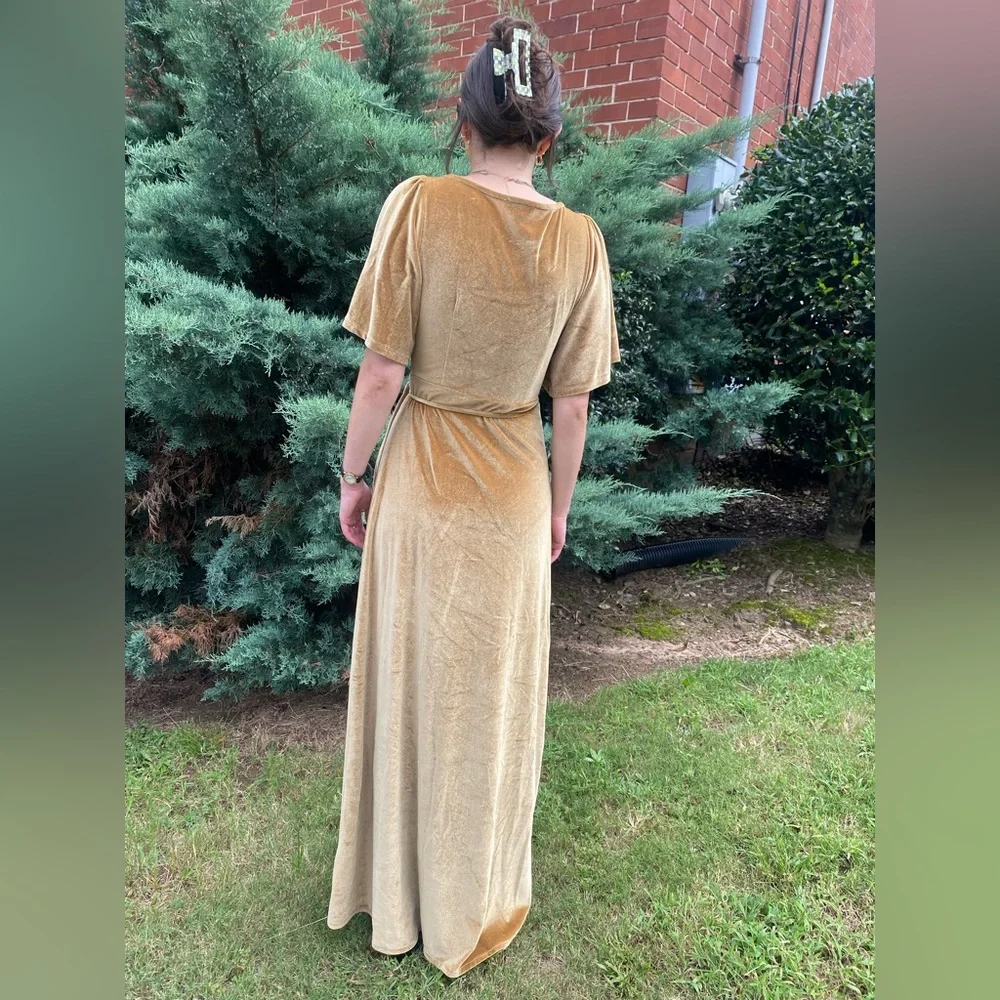 baltic born gown✨ - Picture 5 of 5